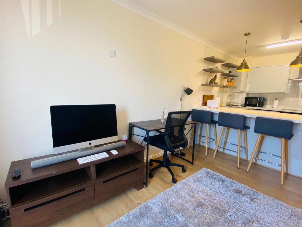Appartamento Best Deal - 1bed In Canary Wharf With Parking